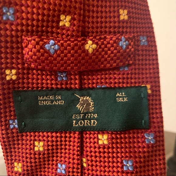 Lord 100% Silk Tie - Picture 3 of 3